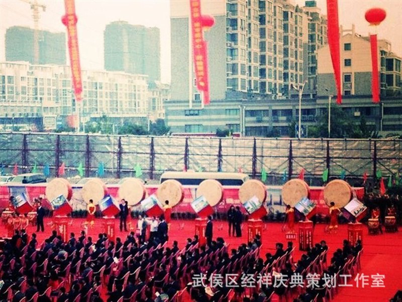 丽赢美食餐饮管理:如何在竞争中脱颖而出?